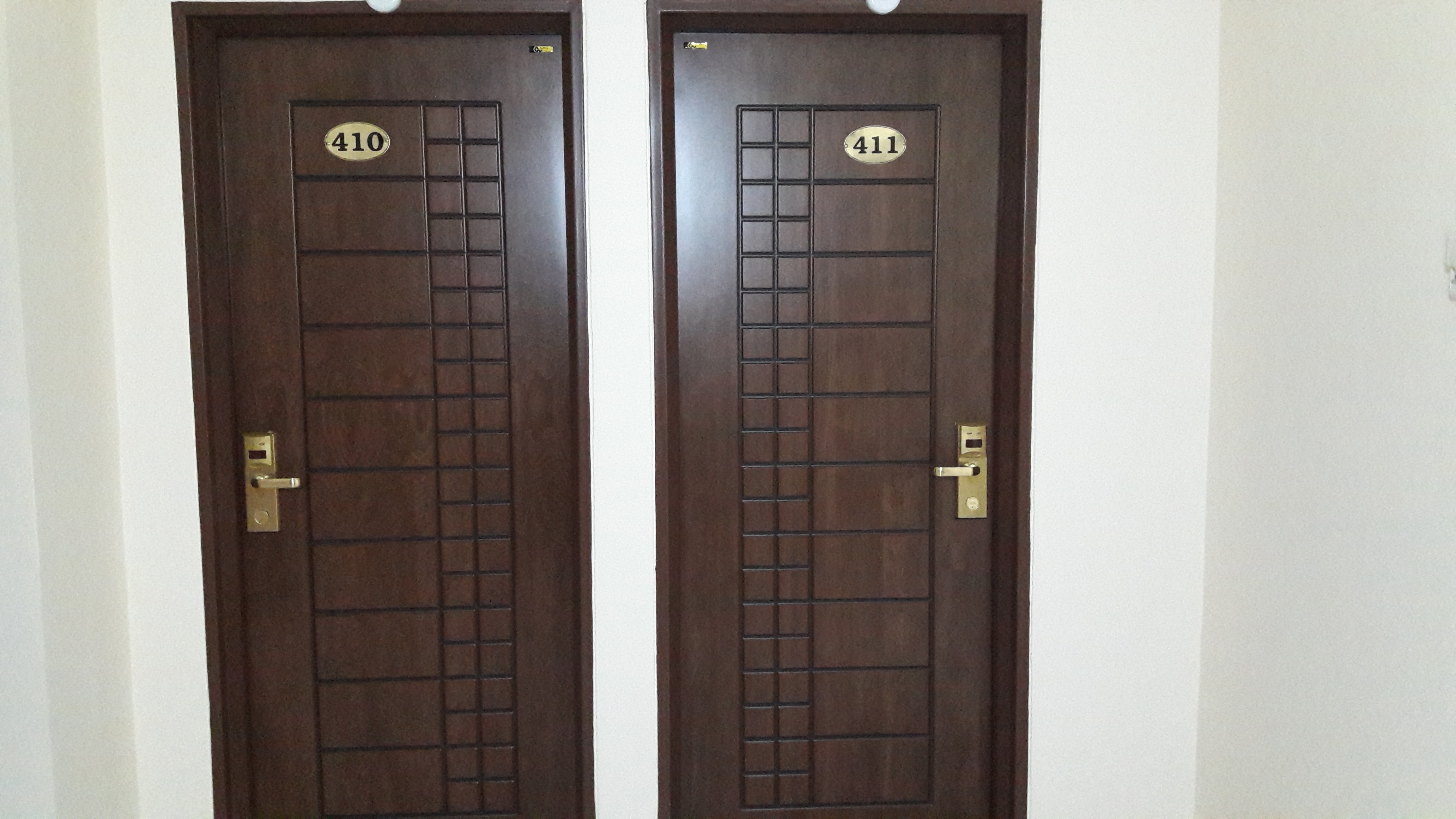 پروژه های مبتنی بر فناوری  RFID توتکو - دستگیره های هتلی کارتی هوشمند